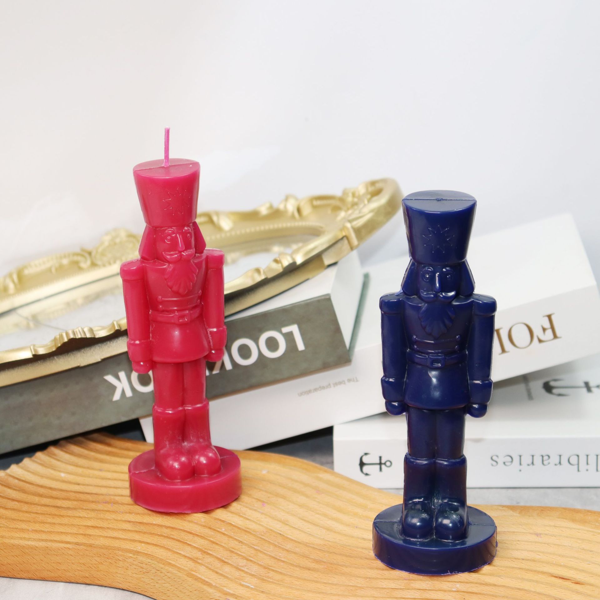 Molde de plástico grande para  - Nutcracker Figurine reseña y precio